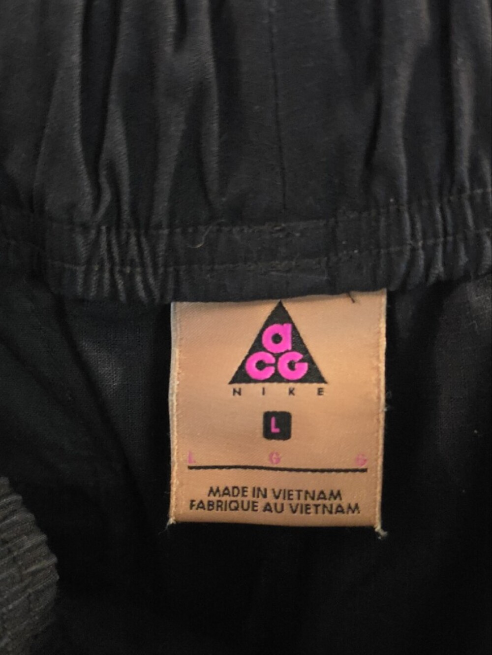Nike ACG Men's Black Drawstring Joggers - Picture 2 of 8